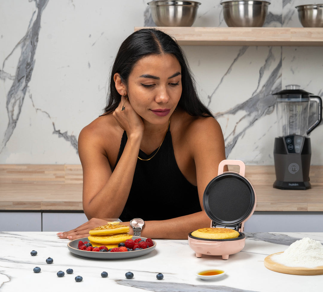 Máquina Mini para Hot Cakes | Luz Indicadora | Parrillas antihaderentes | Rosa