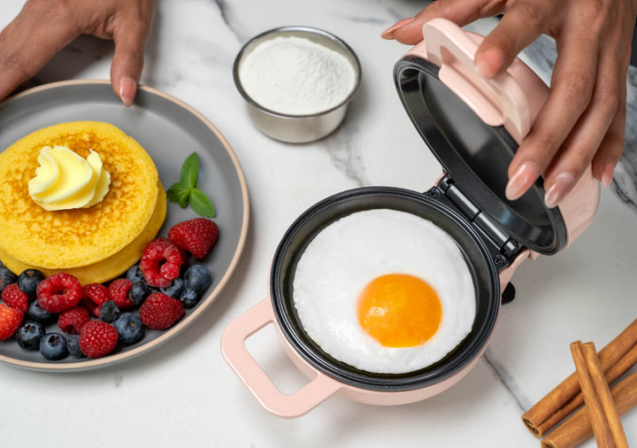 Máquina Mini para Hot Cakes, Luz Indicadora, Parrillas antihaderentes, Rosa