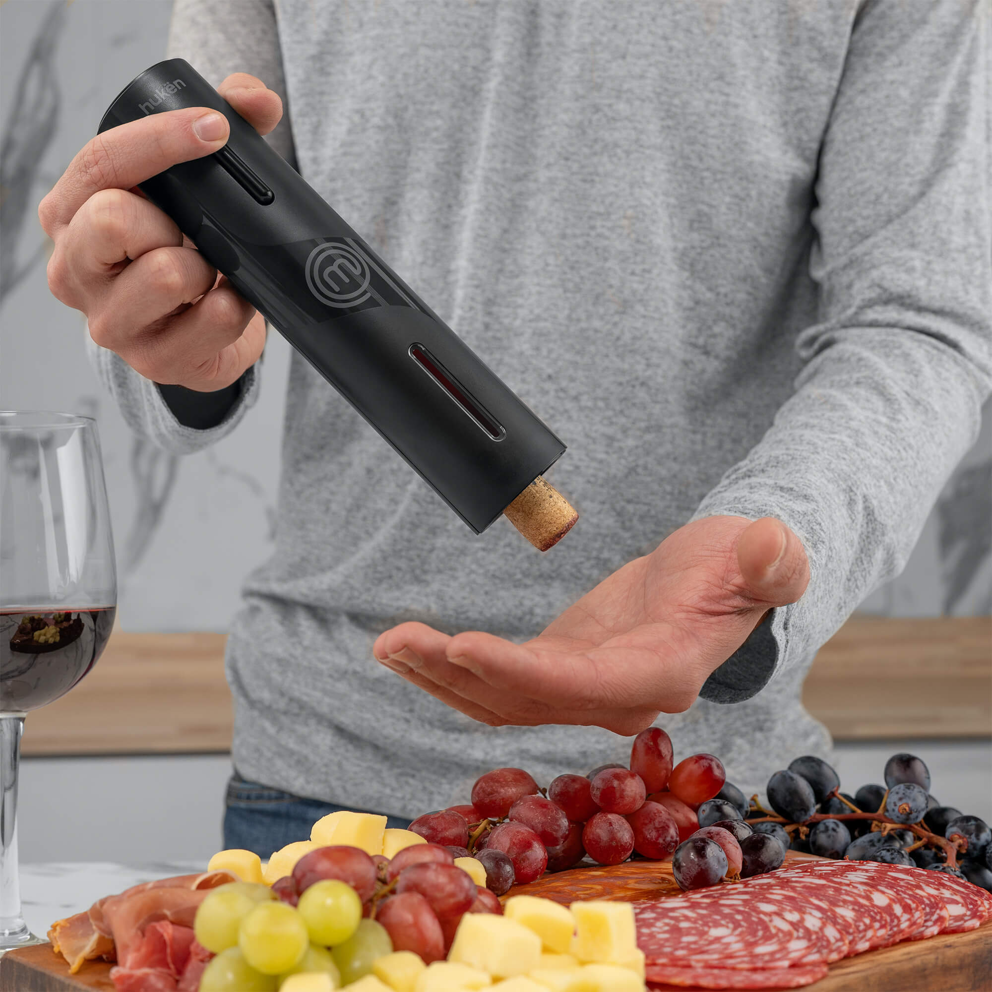 Descorchador Eléctrico Recargable USB Negro Matte | Hukën x MasterChef