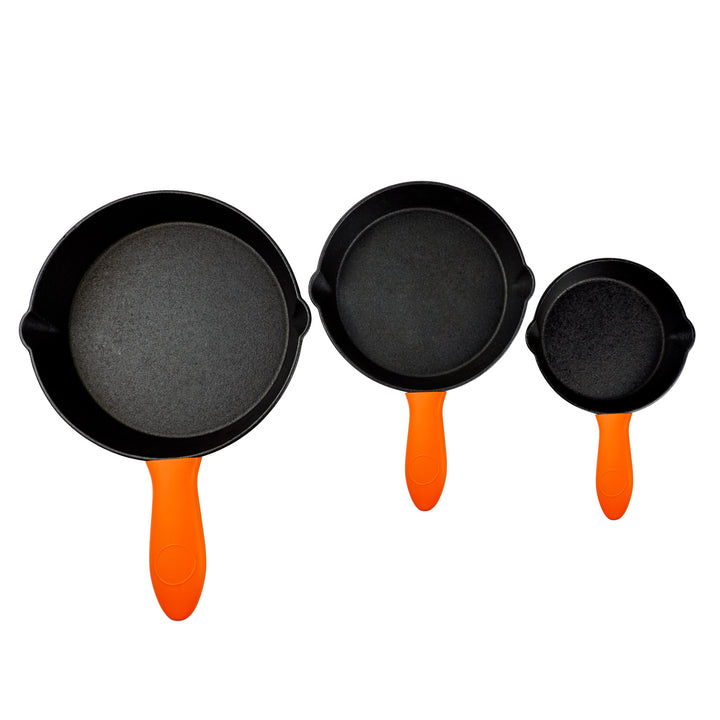 Hukën Masterchef | Juego de 3 Sartenes de Hierro Fundido | Previamente Curado | Mango Largo | Cast-Iron Skillet | Set de 3 piezas (6", 8" y 10") | Incluye 3 Agarraderas de Silicona