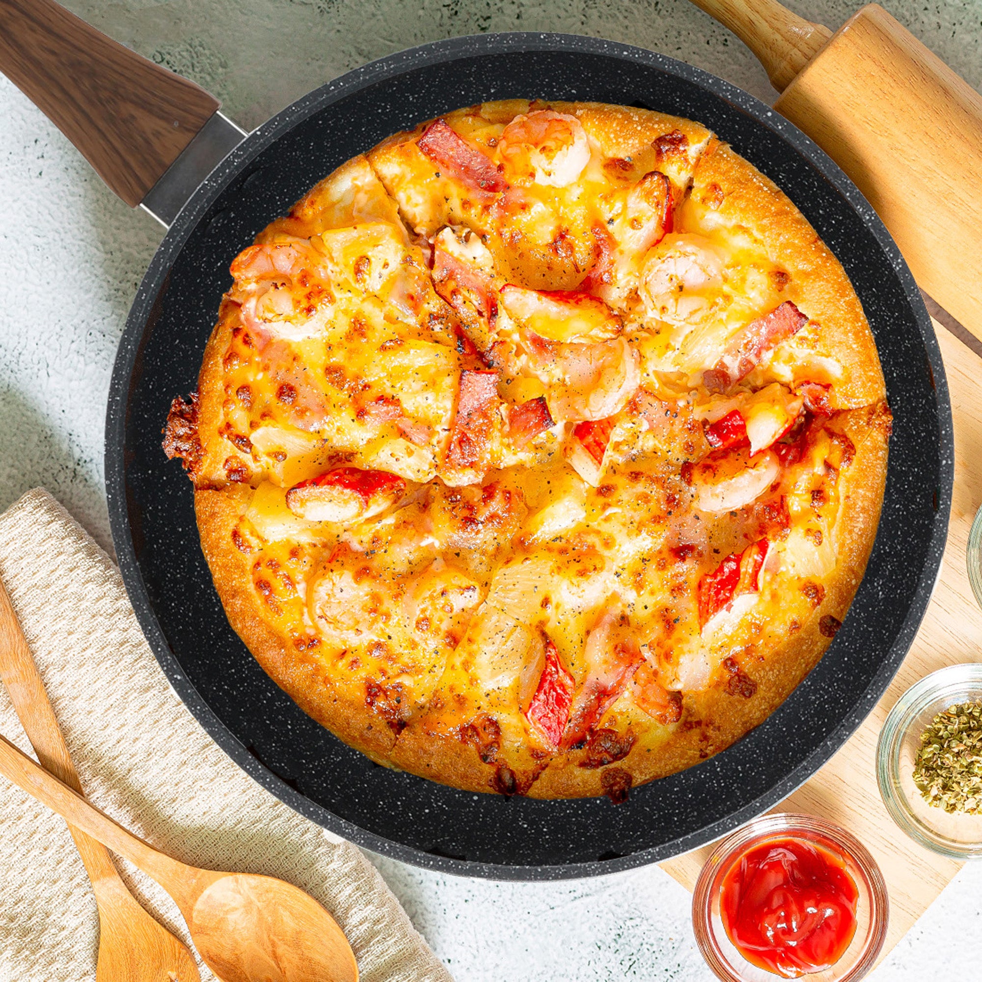 Sartén Granite+ Antiadherente 20cm | Mango Efecto Madera | Compatible con Inducción | Aluminio Forjado | 100% Libre de PFOA | Hukën x MasterChef